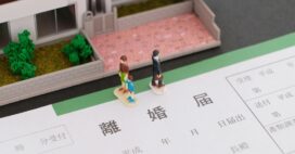 離婚時に家をスムーズに財産分与する方法は？住宅ローンに関する注意点や手続きとは